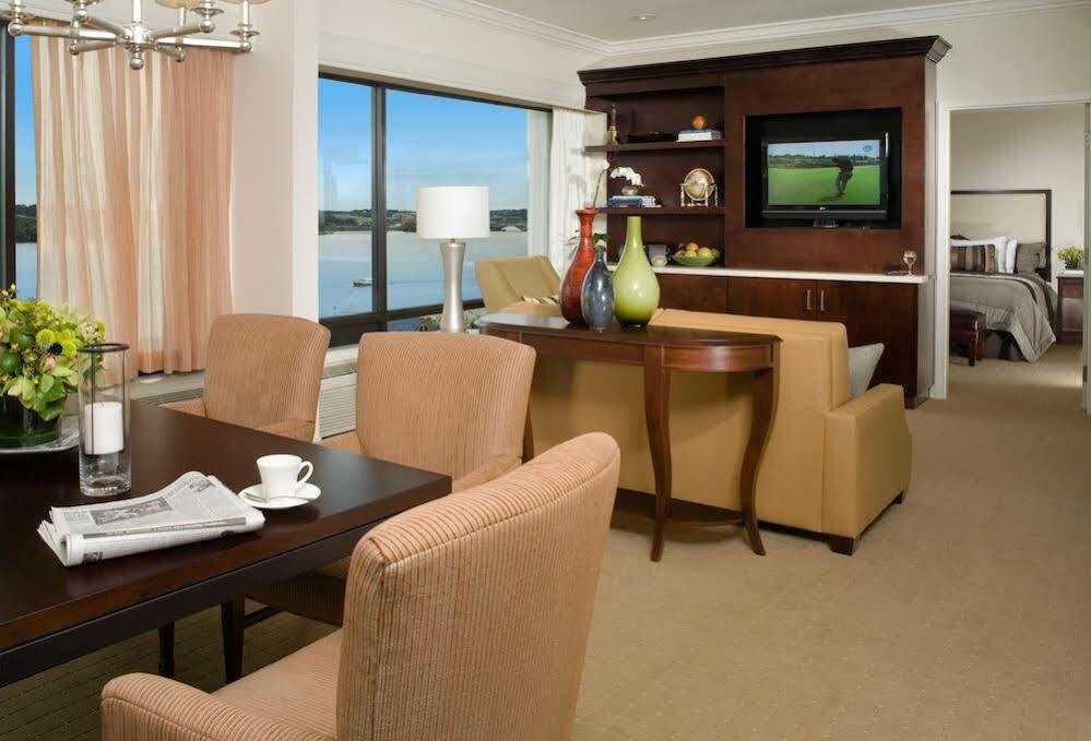 Crowne Plaza Hotel Old Town Александрия Номер фото